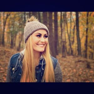 Meet your Posher, Bailey